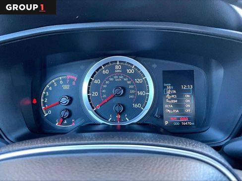 Certified 2022 Toyota Corolla Cross LE image 26