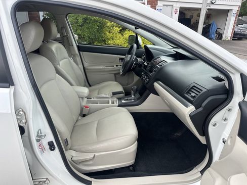 Used 2014 Subaru Crosstrek 2.0i Limited w/ Popular Package #2 image 24