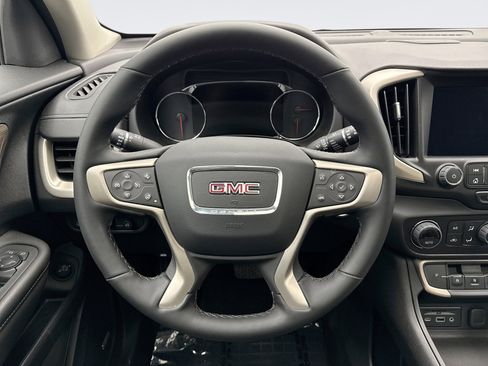 Used 2023 GMC Terrain Denali w/ Black Diamond Edition AWD/4WD image 12