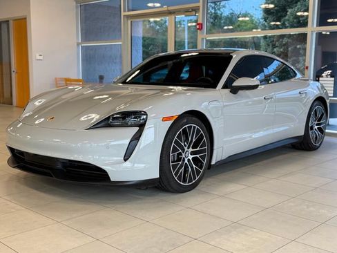 Used 2023 Porsche Taycan w/ Premium Package RWD image 4