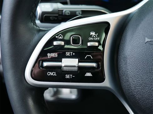 Used 2020 Mercedes-Benz GLE 580 4MATIC image 18