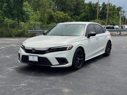 Certified 2024 Honda Civic Sport image 9