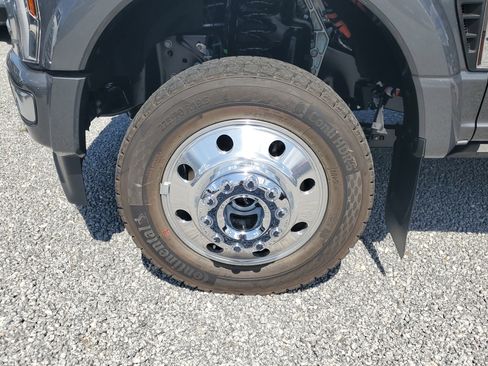 New 2026 Ford F450 Platinum w/ Platinum Plus Package image 5