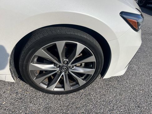 Used 2022 Nissan Maxima Platinum w/ Sport Mat Group FWD image 11