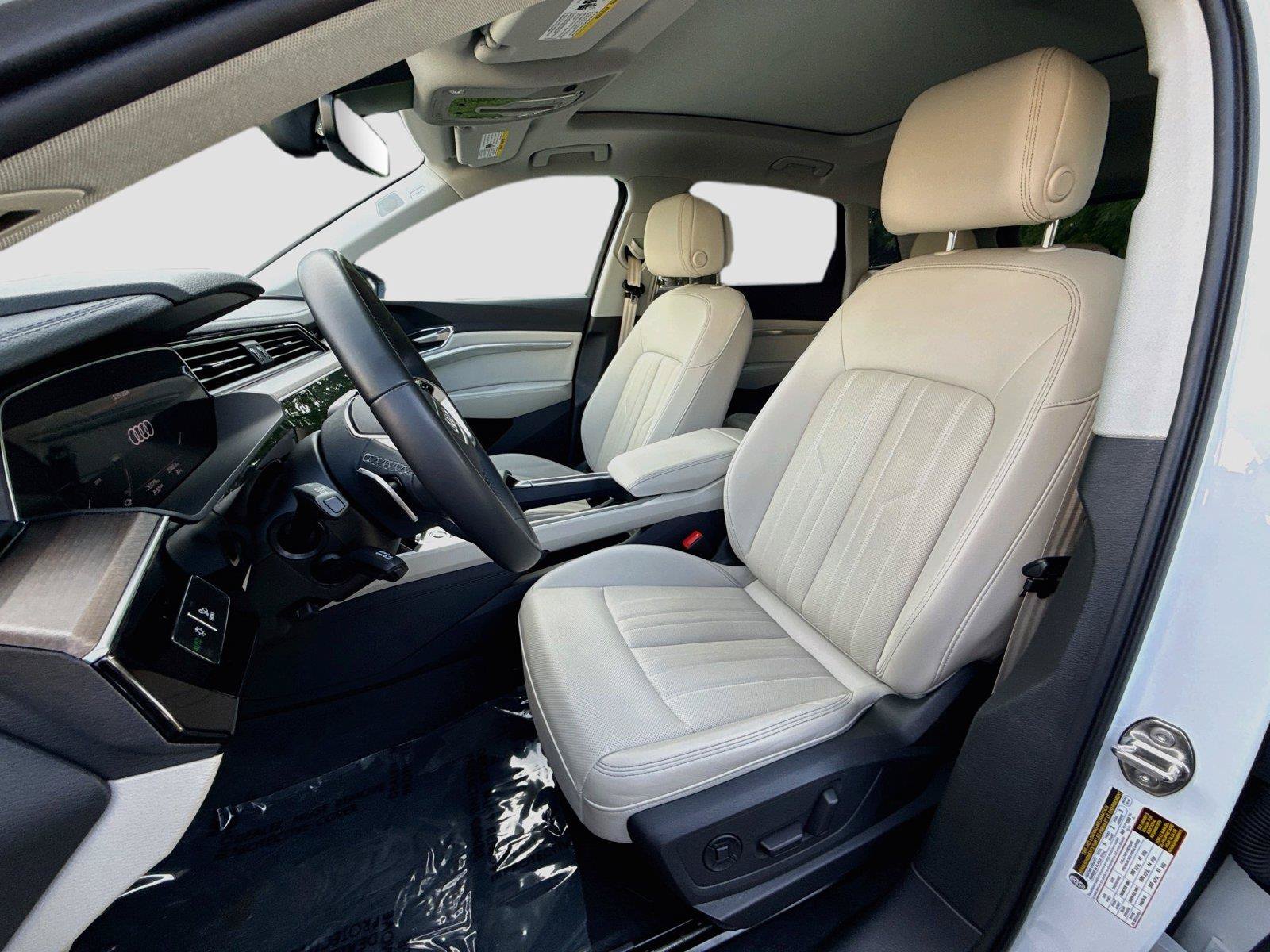 Certified 2024 Audi Q8 e-tron Premium Plus AWD/4WD image 22