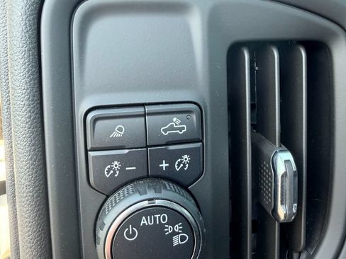 Used 2024 Chevrolet Silverado 2500 W/T w/ WT Convenience Package RWD image 34
