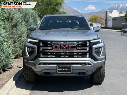 Used 2026 GMC Canyon Denali AWD/4WD image 2