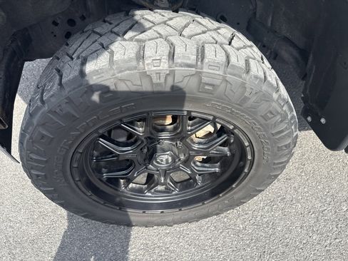 Used 2019 Ford F150 XLT image 11