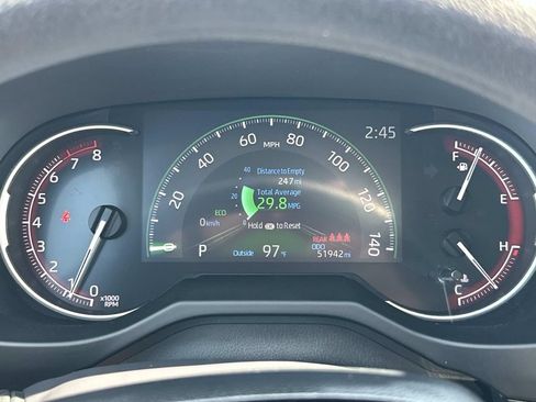 Used 2025 Toyota RAV4 LE AWD/4WD image 32