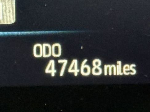 Certified 2021 Toyota Sienna Platinum image 8