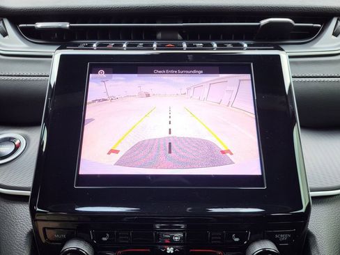 New 2025 Jeep Grand Cherokee Altitude AWD/4WD image 19