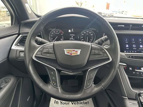 Certified 2024 Cadillac XT5 Premium Luxury w/ LPO, Floor Liner Package image 37