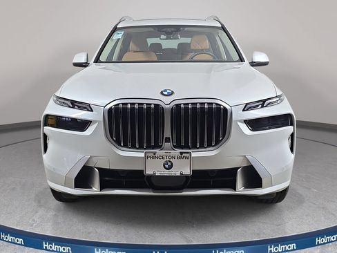 Used 2026 BMW X7 xDrive40i AWD/4WD image 3