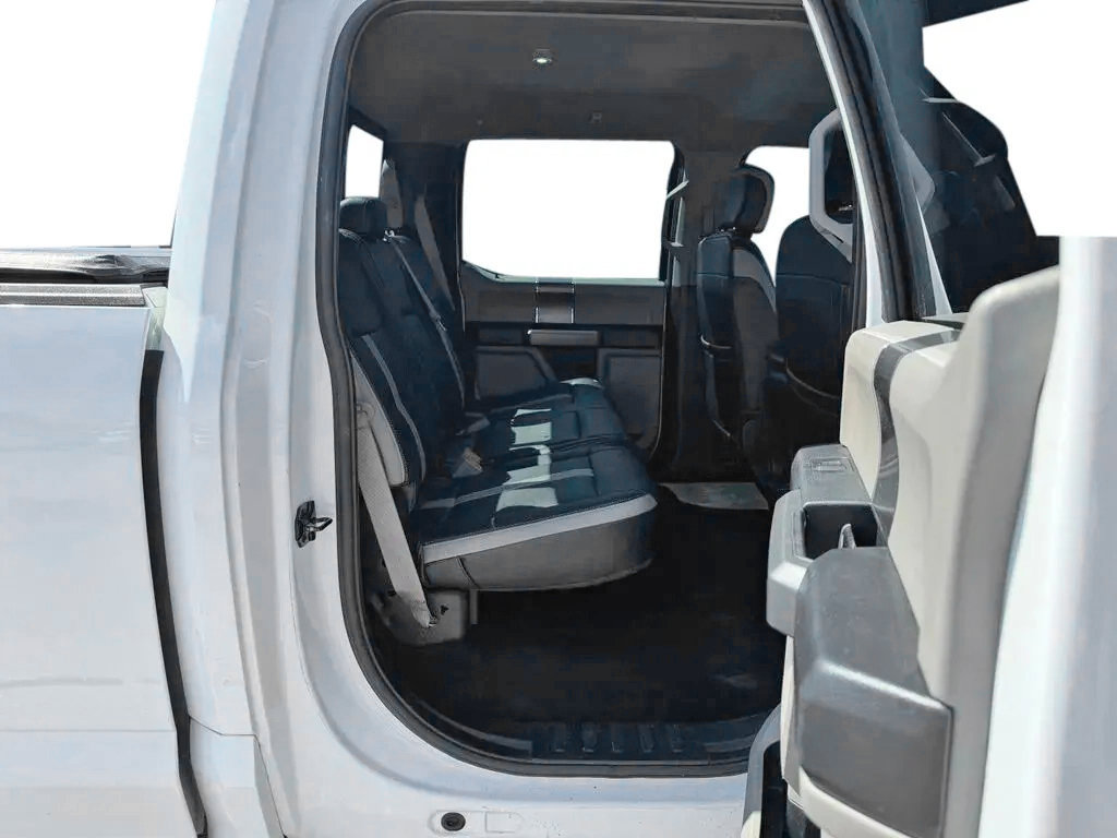 Used 2018 Ford F150 XLT w/ Equipment Group 302A Luxury AWD/4WD image 31