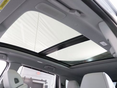 Certified 2025 Acura MDX w/ Technology Package image 25