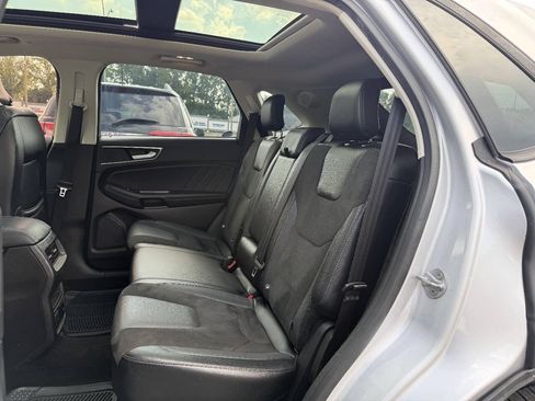 Used 2018 Ford Edge Sport w/ Equipment Group 401A AWD/4WD image 10