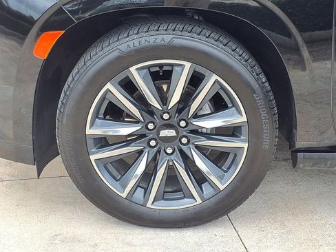 Used 2024 Cadillac Escalade Sport Platinum w/ Heavy-Duty Trailer Package AWD/4WD image 30