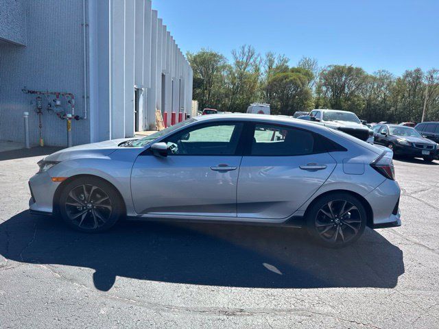 Used 2018 Honda Civic Sport image 5