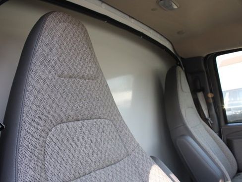 New 2024 Chevrolet Express 3500 w/ Power Convenience Package image 24