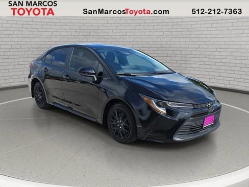 Used 2026 Toyota Corolla LE FWD image 3