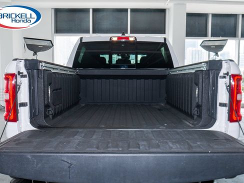 Used 2025 RAM 1500 Big Horn AWD/4WD image 9