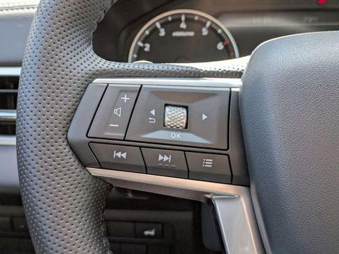 New 2026 Mitsubishi Outlander SE image 28