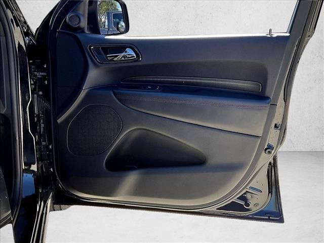 Used 2023 Dodge Durango R/T w/ Blacktop Package AWD/4WD image 15