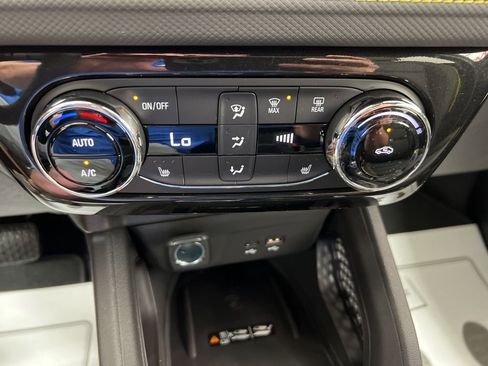 New 2025 Chevrolet TrailBlazer ACTIV w/ Convenience Package AWD/4WD image 32