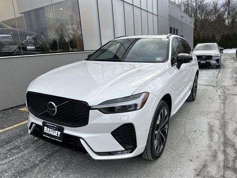 New 2026 Volvo XC60 B5 Plus w/ Protection Package Premier image 4