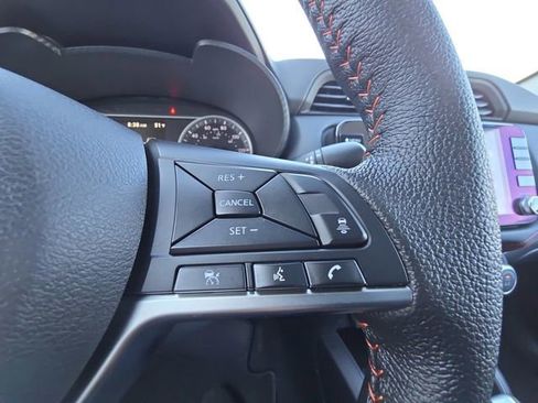 New 2025 Nissan Versa SR image 12