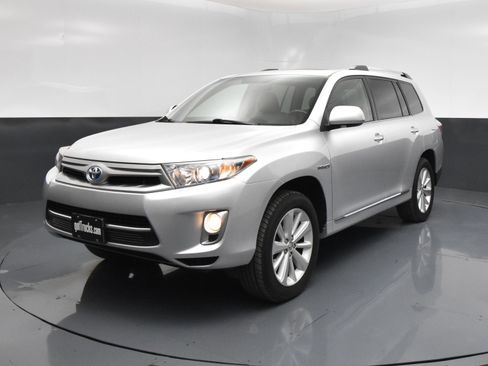Used 2012 Toyota Highlander Limited image 2