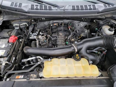 Used 2018 Ford F150 XLT w/ Equipment Group 302A Luxury image 14