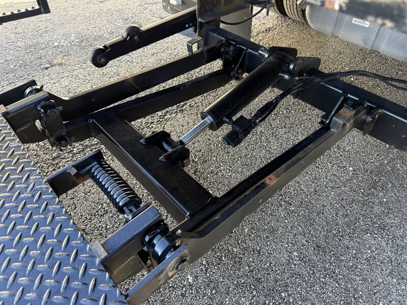 Used 2023 Ford E-350 and Econoline 350 Super Duty w/ Power Windows & Locks Group RWD image 58