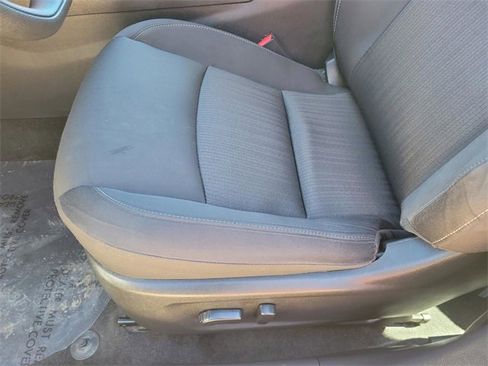 Used 2024 Nissan Altima 2.5 SV image 10