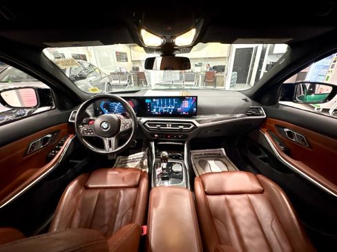 Used 2023 BMW M3 Competition image 23
