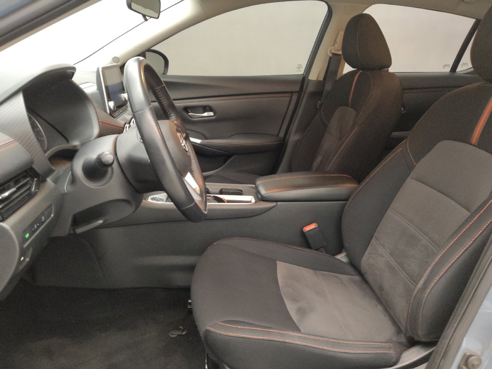 Used 2024 Nissan Sentra SR FWD image 17