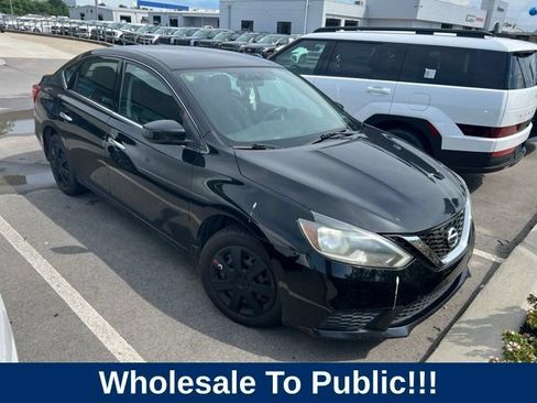 Used 2019 Nissan Sentra S FWD image 2