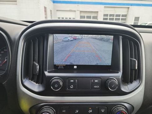 Used 2019 Chevrolet Colorado ZR2 image 26