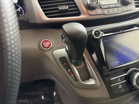Used 2014 Honda Odyssey EX image 17