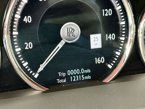 Certified 2022 Rolls-Royce Cullinan image 13