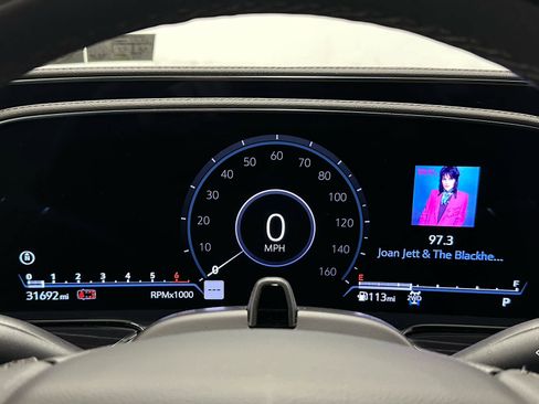 Used 2024 Cadillac Escalade Sport w/ LPO, ONYX Package image 30