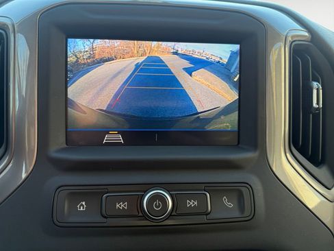 Used 2021 Chevrolet Silverado 1500 W/T image 17