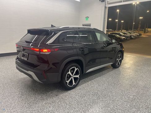 New 2026 Volkswagen Tiguan SE AWD/4WD image 7