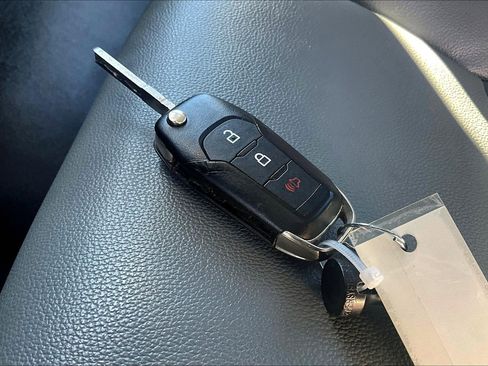 Used 2023 Ford F150 XL image 11