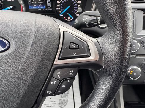 Used 2018 Ford Fusion SE image 21