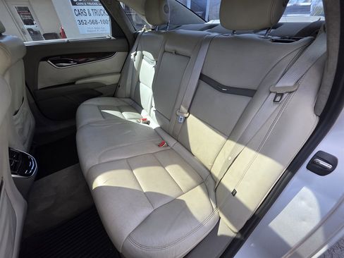 Used 2013 Cadillac XTS Platinum image 32