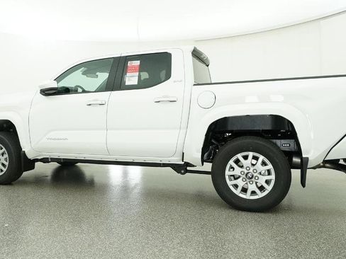 New 2026 Toyota Tacoma SR5 RWD image 7