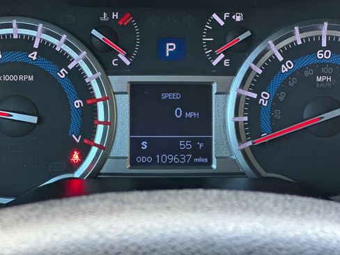 Used 2019 Toyota 4Runner TRD Off-Road image 25