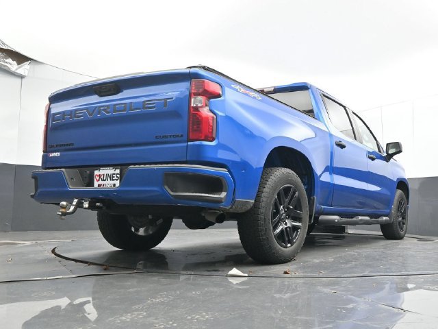 Used 2023 Chevrolet Silverado 1500 Custom w/ LPO, Dark Essentials Package AWD/4WD image 43