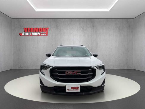 Used 2019 GMC Terrain SLE w/ Driver Convenience Package AWD/4WD image 2